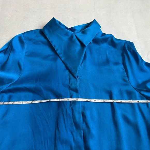 NEW Zara Size Medium Satin Effect Blouse Royal Blue Open back long Sleeve Sz XS - Picture 6 of 9
